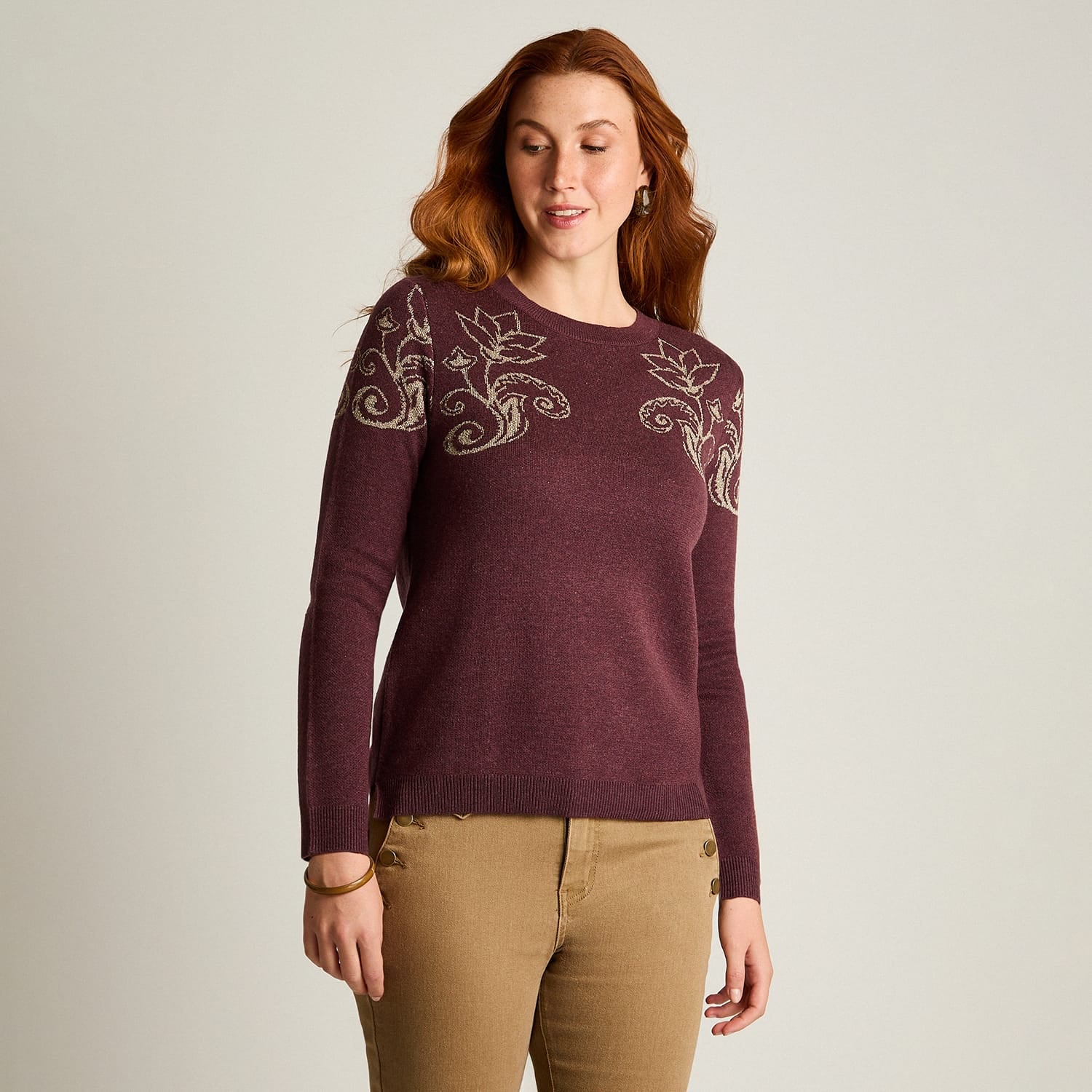 Sweater Burdeo Manga Larga Elasticidad Media Sin Forro Calce Normal Tela Tejido